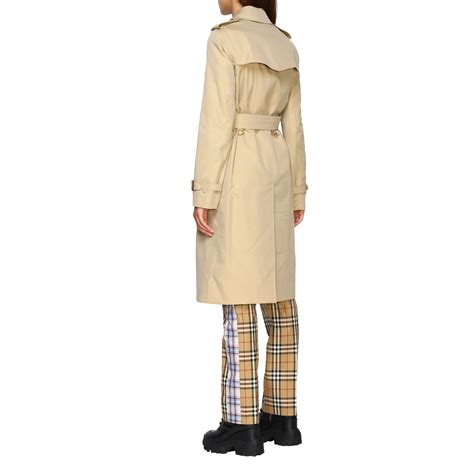 las vegas burberry outlet|burberry trench coat outlets.